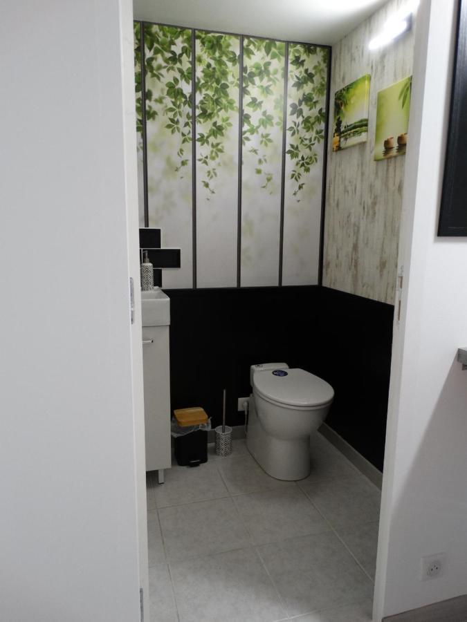 Appartement Au Calme Proche D'Un Petit Bois Dans แก็งแปร์ ภายนอก รูปภาพ