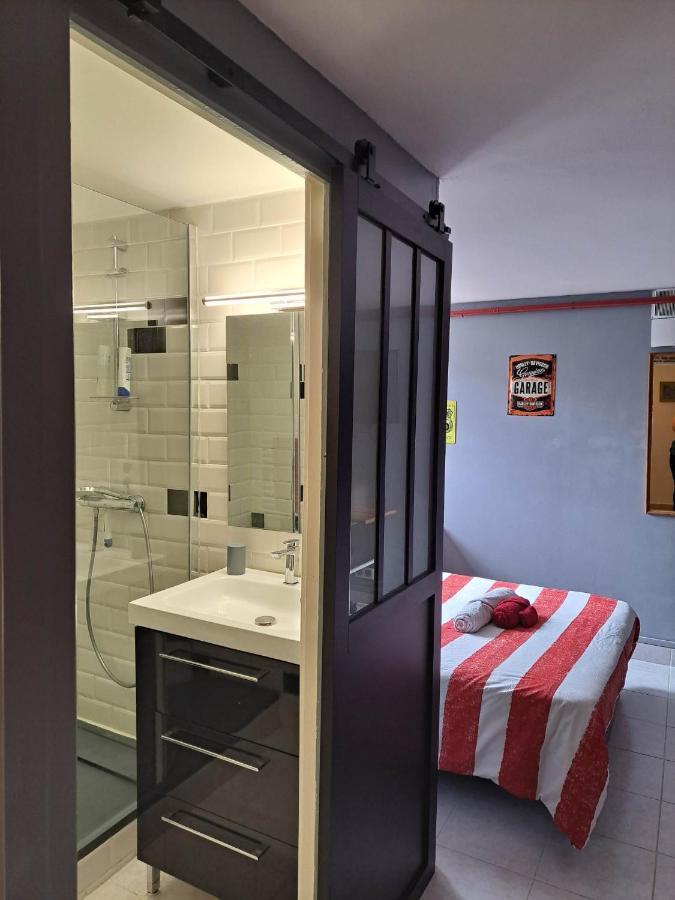 Appartement Au Calme Proche D'Un Petit Bois Dans แก็งแปร์ ภายนอก รูปภาพ